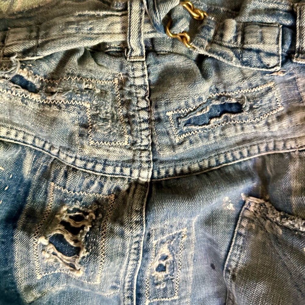 Magnolia Pearl Boyfriend Jeans - Picture 4 of 9